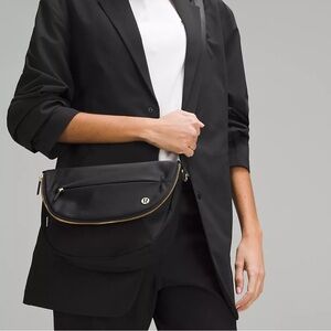 Lululemon All Night Festival Bag